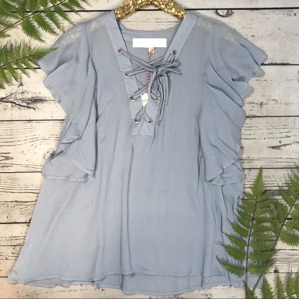 Umgee criss cross top